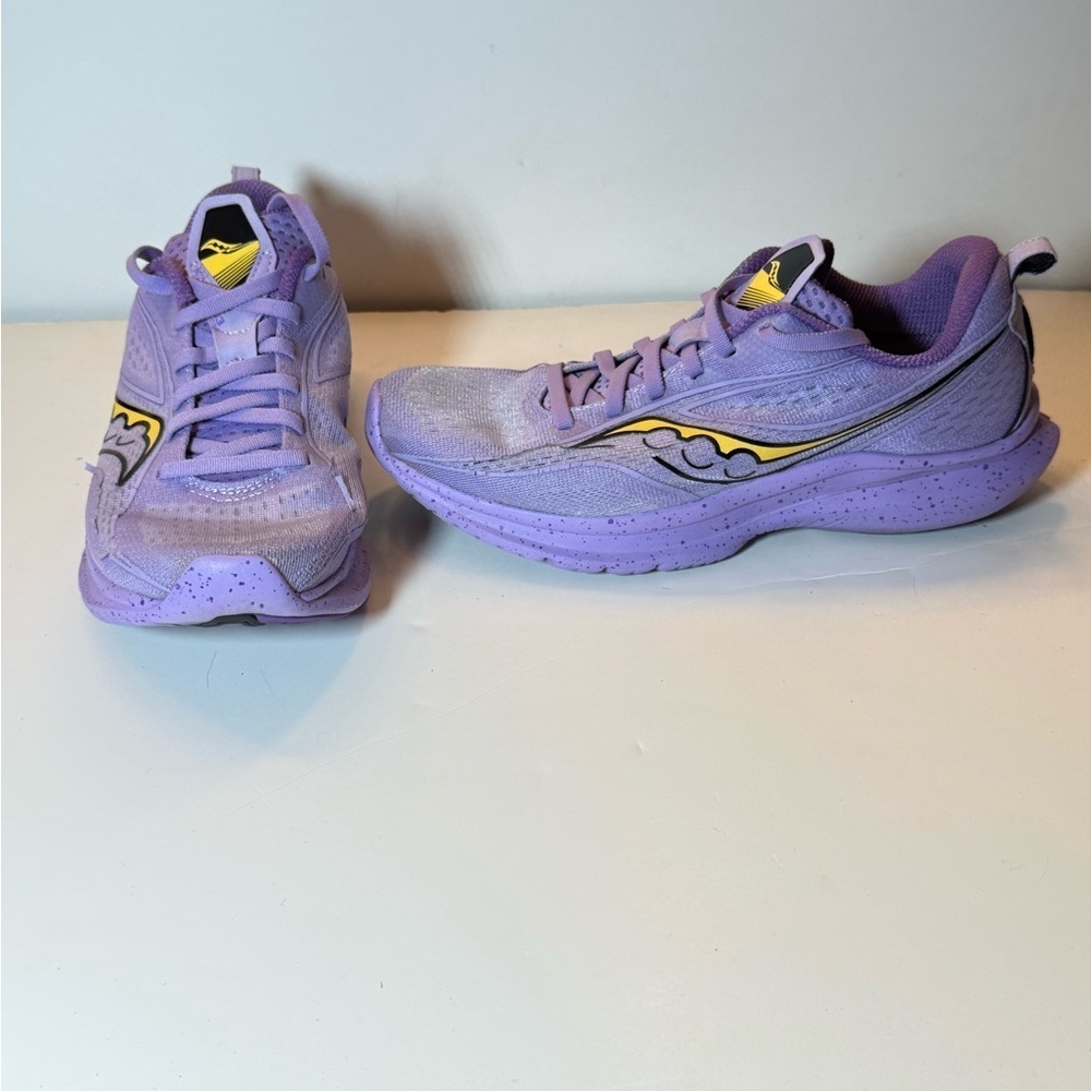 Saucony Lavender Athletic Sneakers Size 8.5